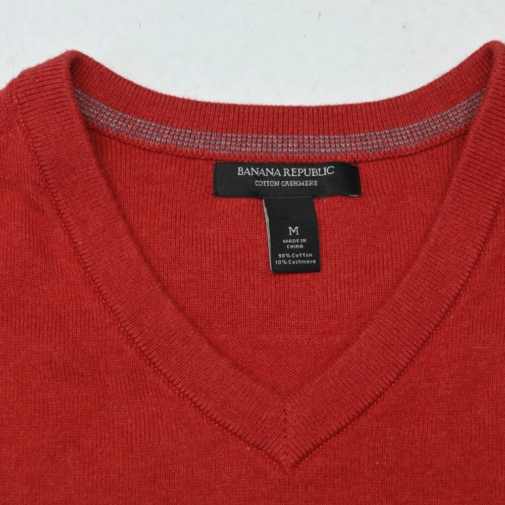 NWT Banana Republic Pullover Mens M Red V Neck Cotton Cashmere V Neck